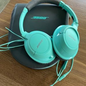 Bose True Sound Mint Headphones